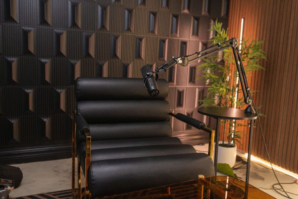 the13thhourstudio-000